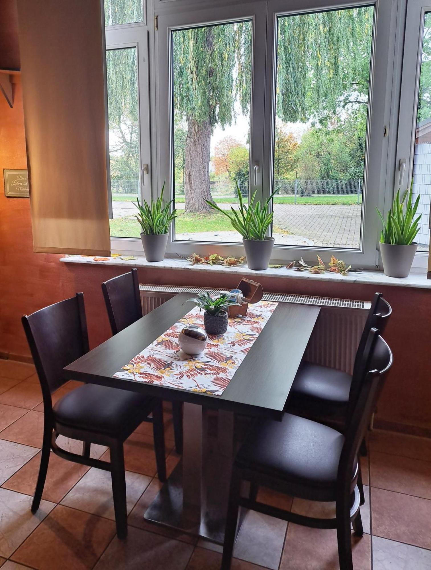 Hotel Altes Badehaus Bad Dürrenberg Esterno foto