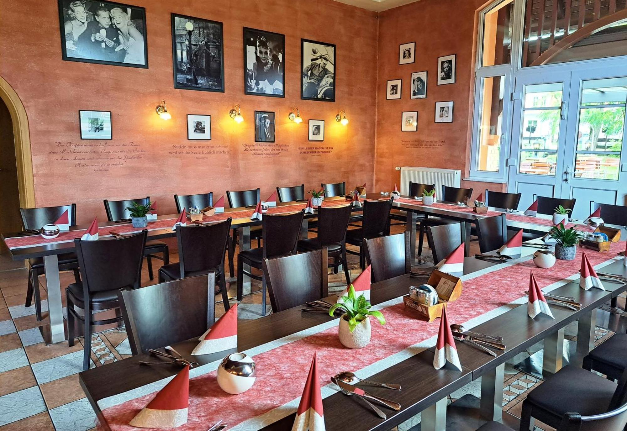 Hotel Altes Badehaus Bad Dürrenberg Esterno foto