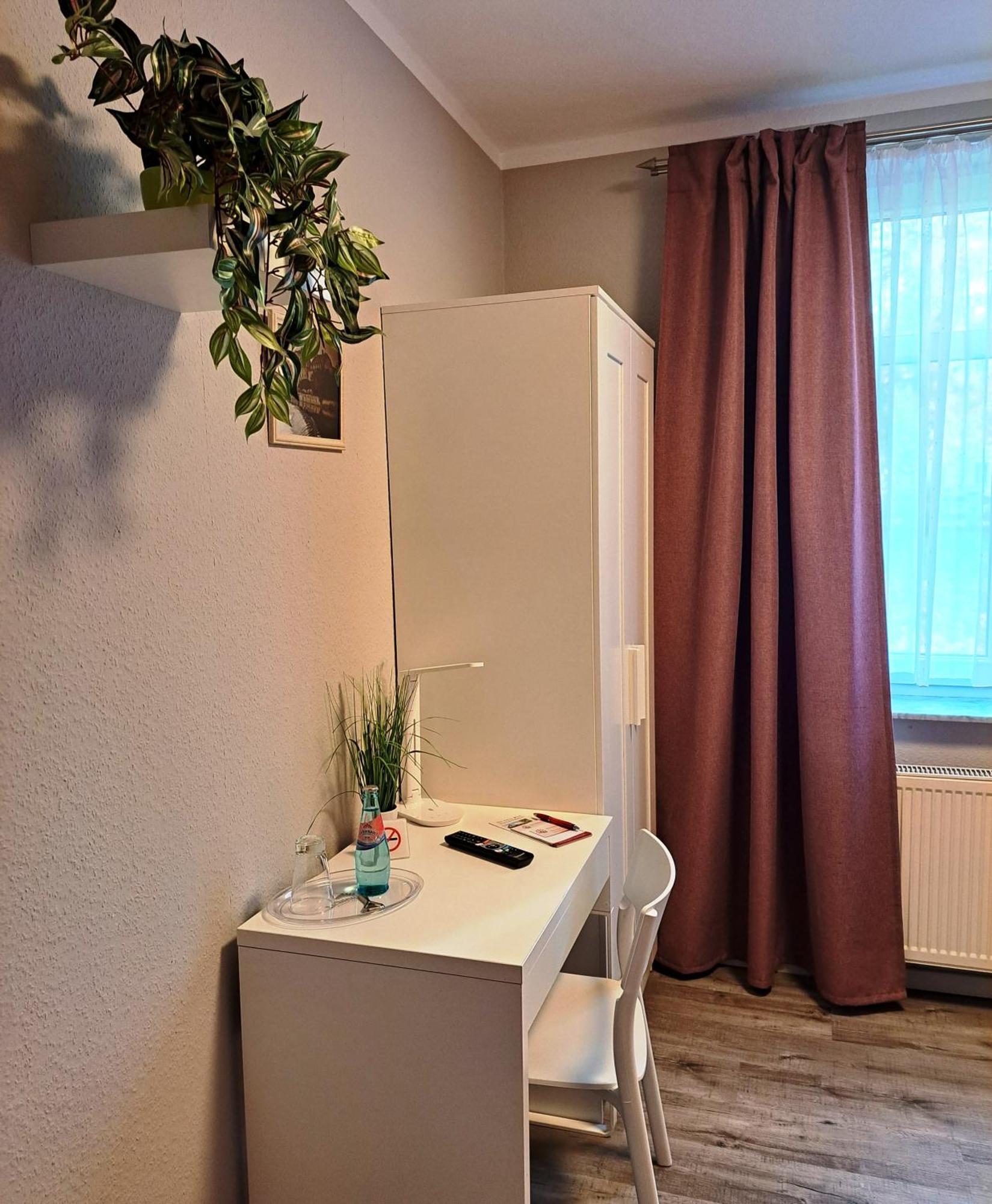 Hotel Altes Badehaus Bad Dürrenberg Esterno foto